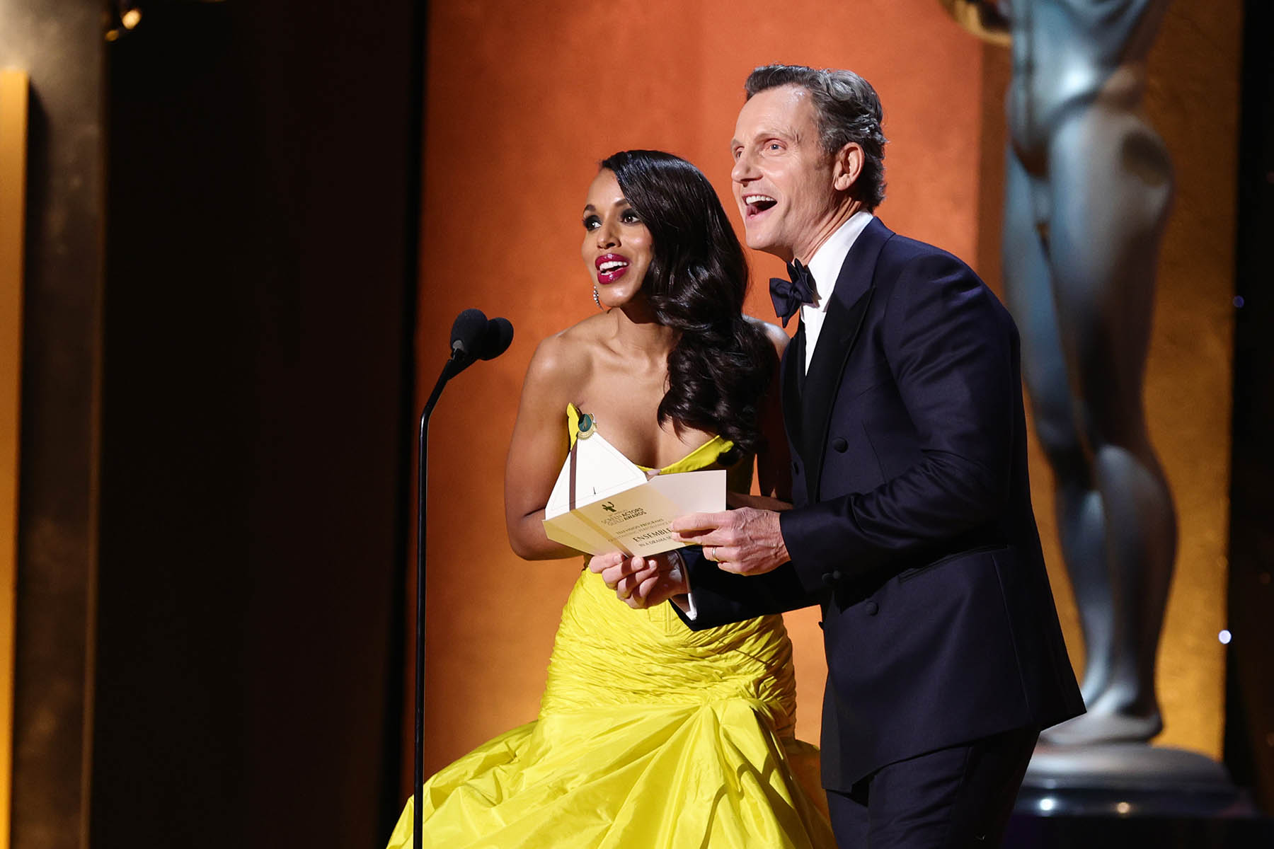 Kerry Washington and Tony Goldwyn are seen announcing a winner at the Screen Actors Guild Awards.